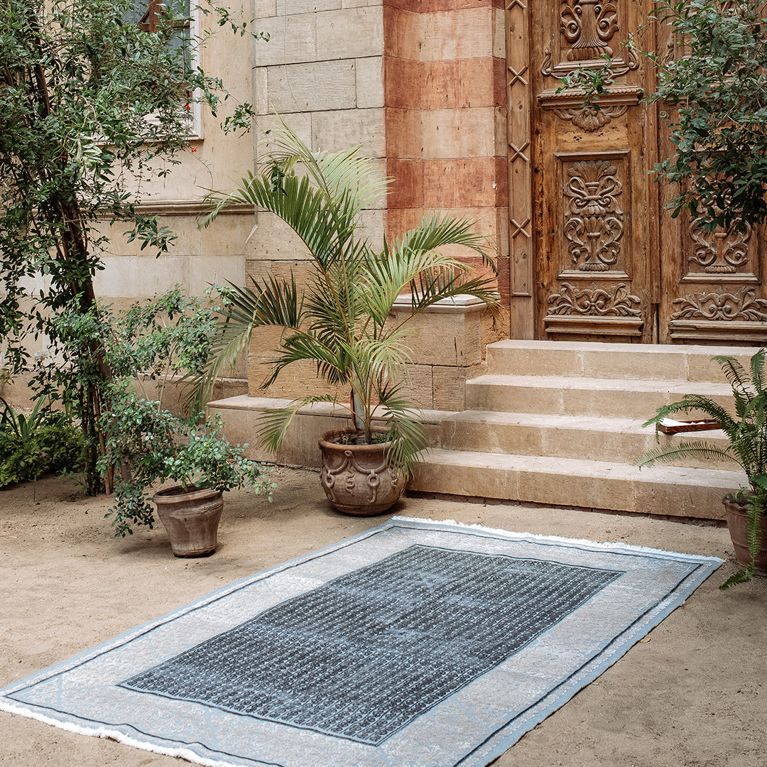 Grey Arabesque Hand-knotted Carpet