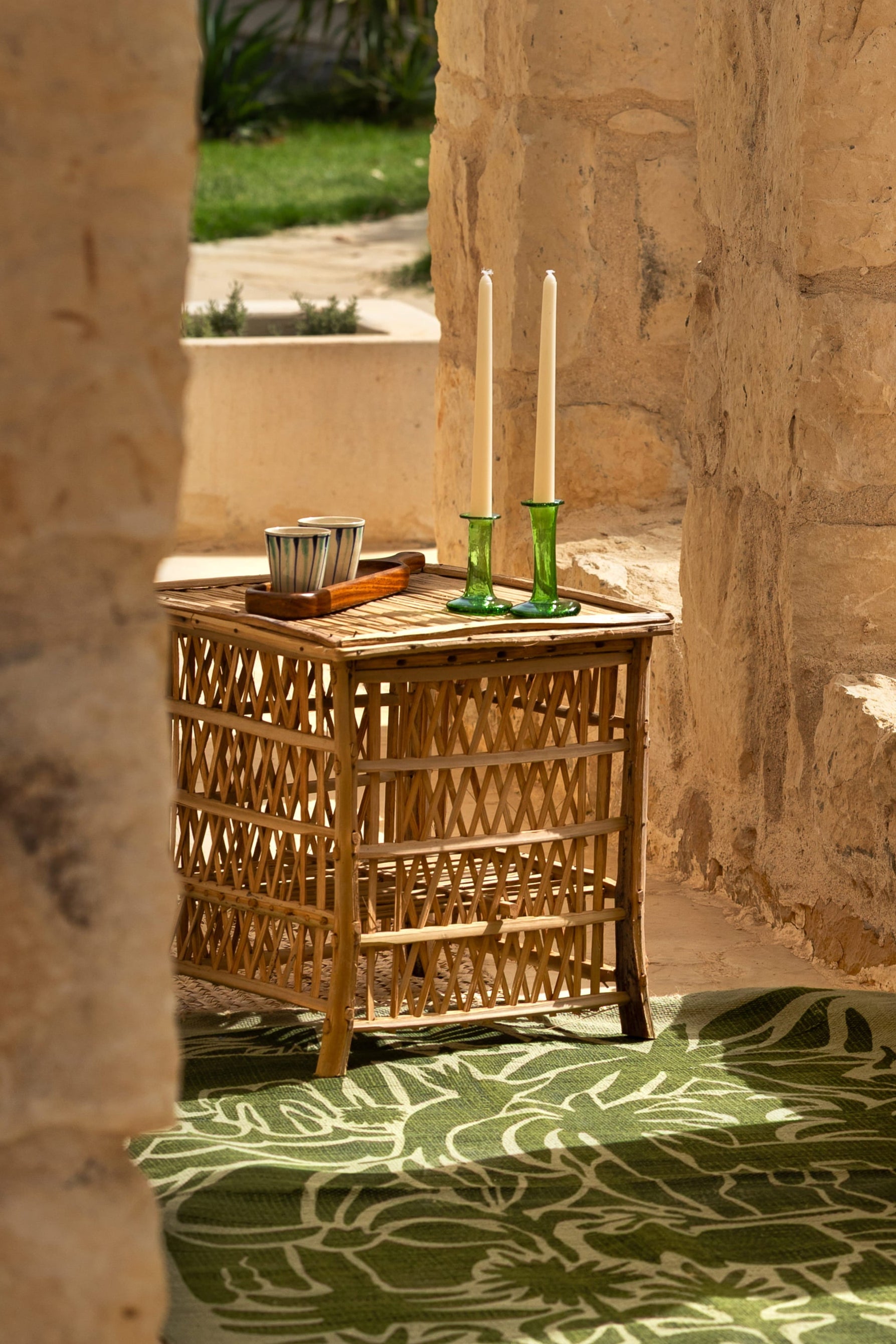 RECYCLED GLASS CANDLE HOLDERS